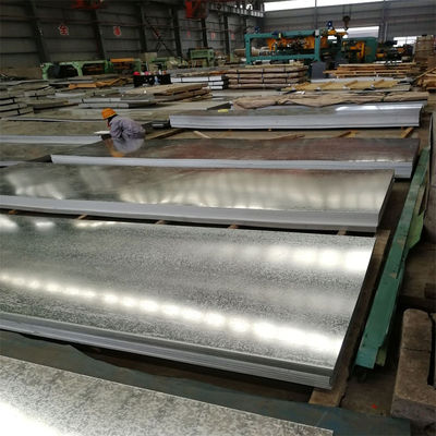 SPCC แผ่นเหล็กชุบสังกะสี EN10214 80g ชั้นสังกะสี 1500 * 6000mm 3mm Sliver Surface