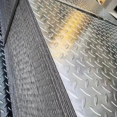 SGCC Z30 Electronic Checkered Galvanized Steel Sheets GI Non-slip Plates Customized Size