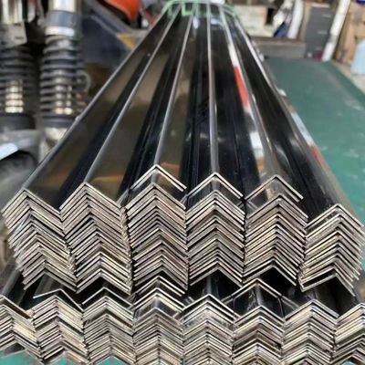 JIS SUS304 Equal Stainless Steel Corner Angle Hot Rolled 70*70*5mm Building Beams